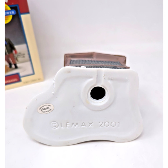 Lemax Village Collection Frigid Fish Lighted Table Accent 2001 14665a fast ship - Picture 6 of 6